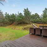 France - 1-1km From The Sea By Interhome *
