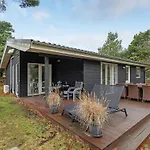 France - 1-1km From The Sea By Interhome *