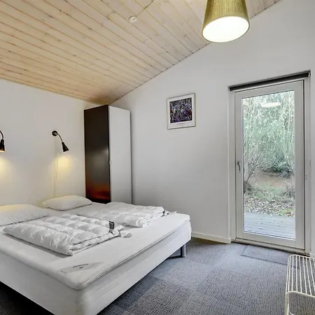 Nyaraló France - 1-1km From The Sea By Interhome