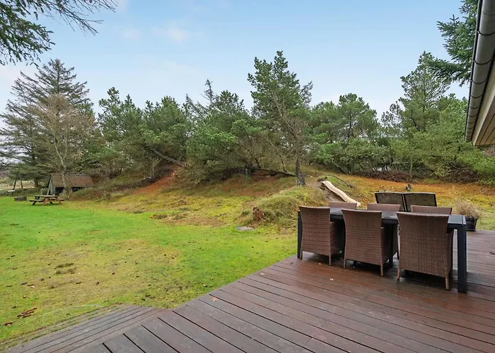 France - 1-1km From The Sea By Interhome *